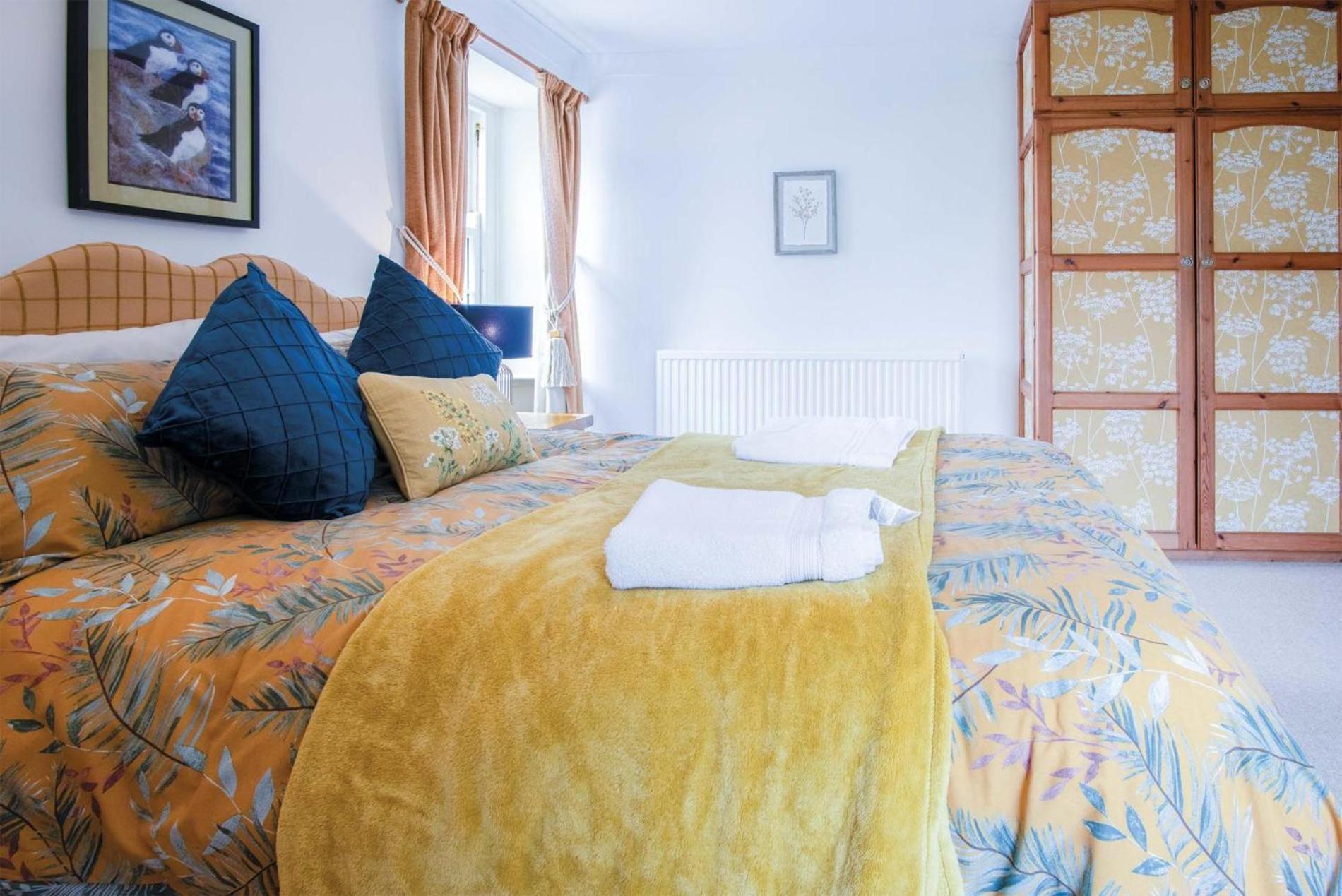 Hall House - 3 Bedroom Cottage - Saint Florence Eksteriør billede