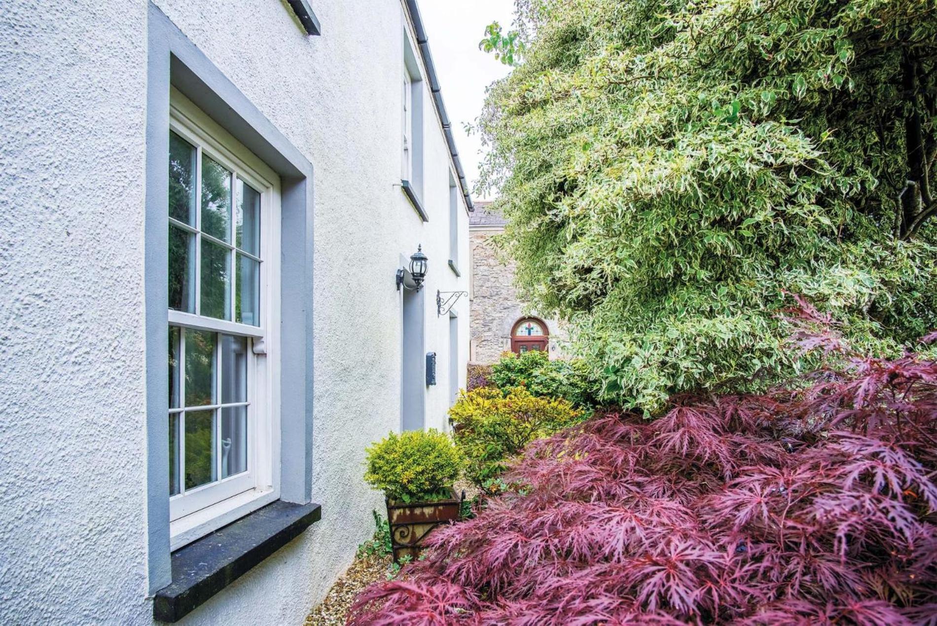 Hall House - 3 Bedroom Cottage - Saint Florence Eksteriør billede