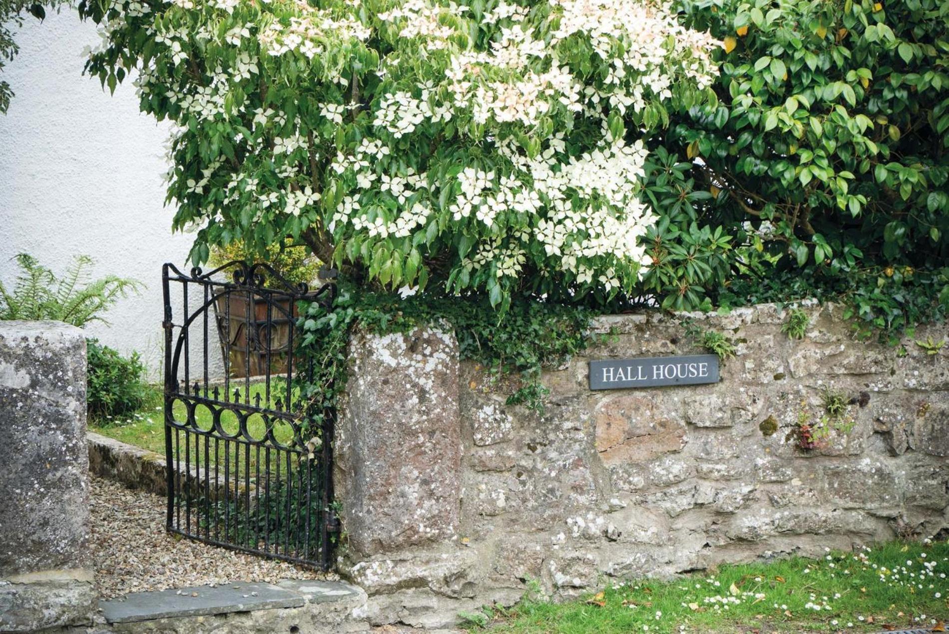 Hall House - 3 Bedroom Cottage - Saint Florence Eksteriør billede