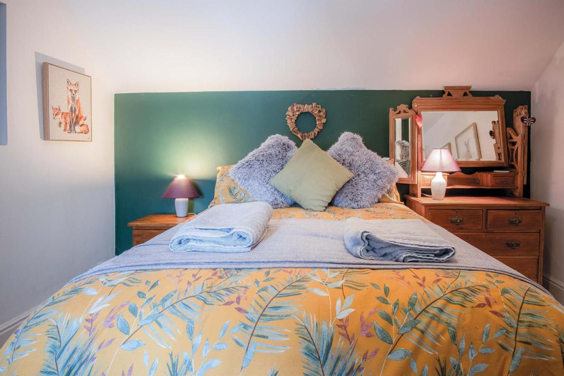 Hall House - 3 Bedroom Cottage - Saint Florence Eksteriør billede